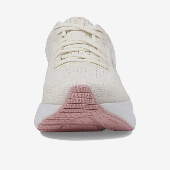 Brooks Ghost Max 2 - Picture 3 of 11